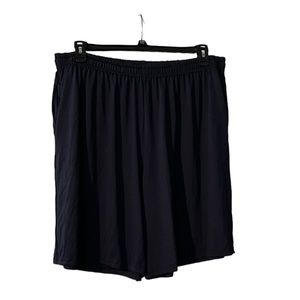 3/$17 Navy Gildan shirts. NWOT